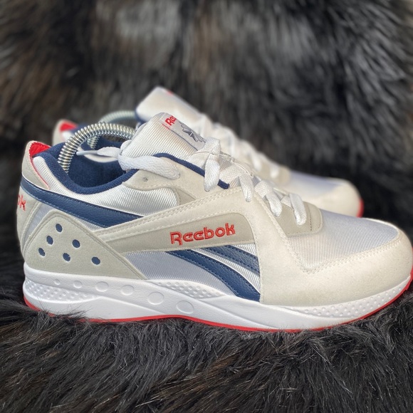 Reebok Other - Reebok Mens Pyro Unisex Running Shoe